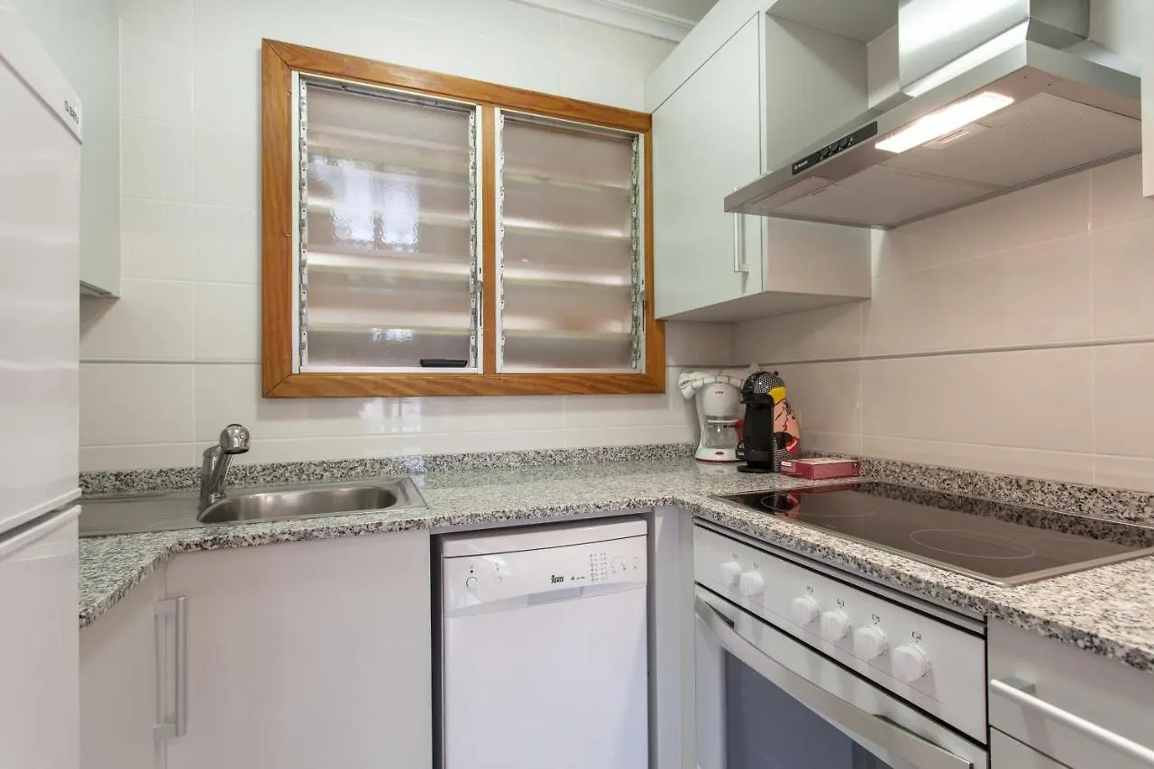 Daire Apartamentos Obelisc Can Picafort